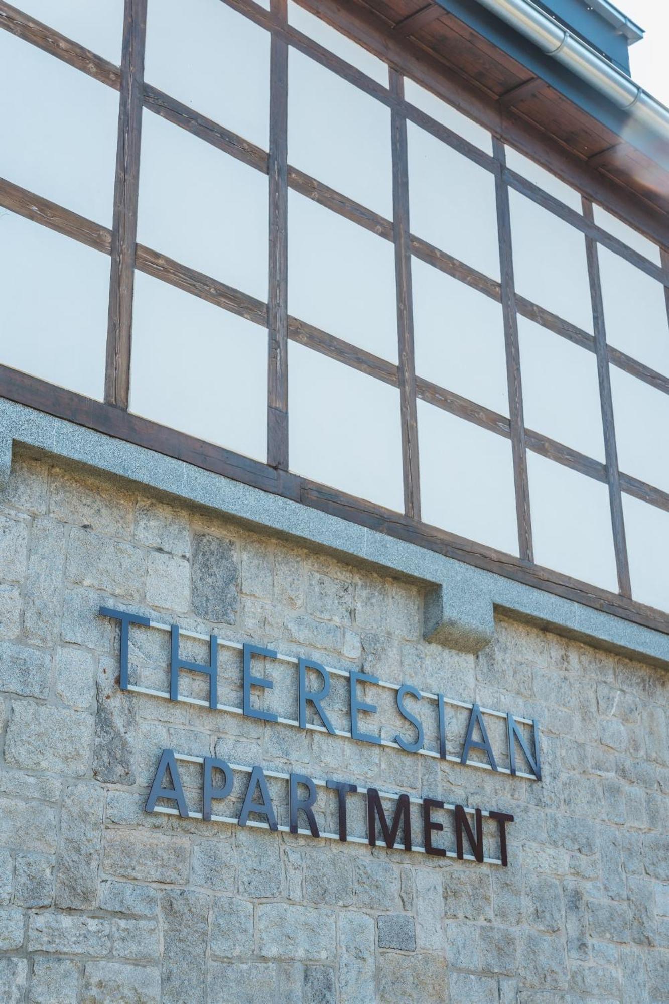 Theresian Apartment Ostružná Kültér fotó