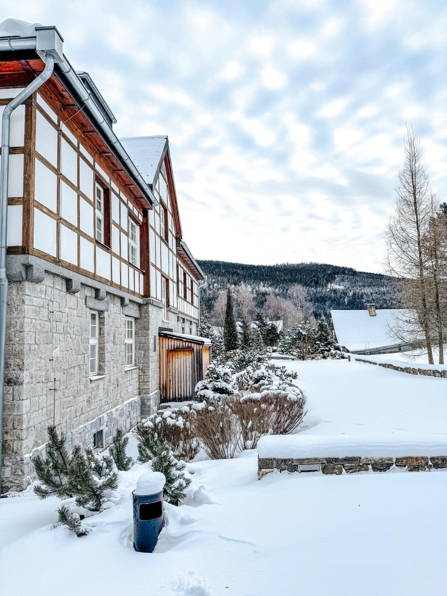 Theresian Apartment Ostružná Kültér fotó