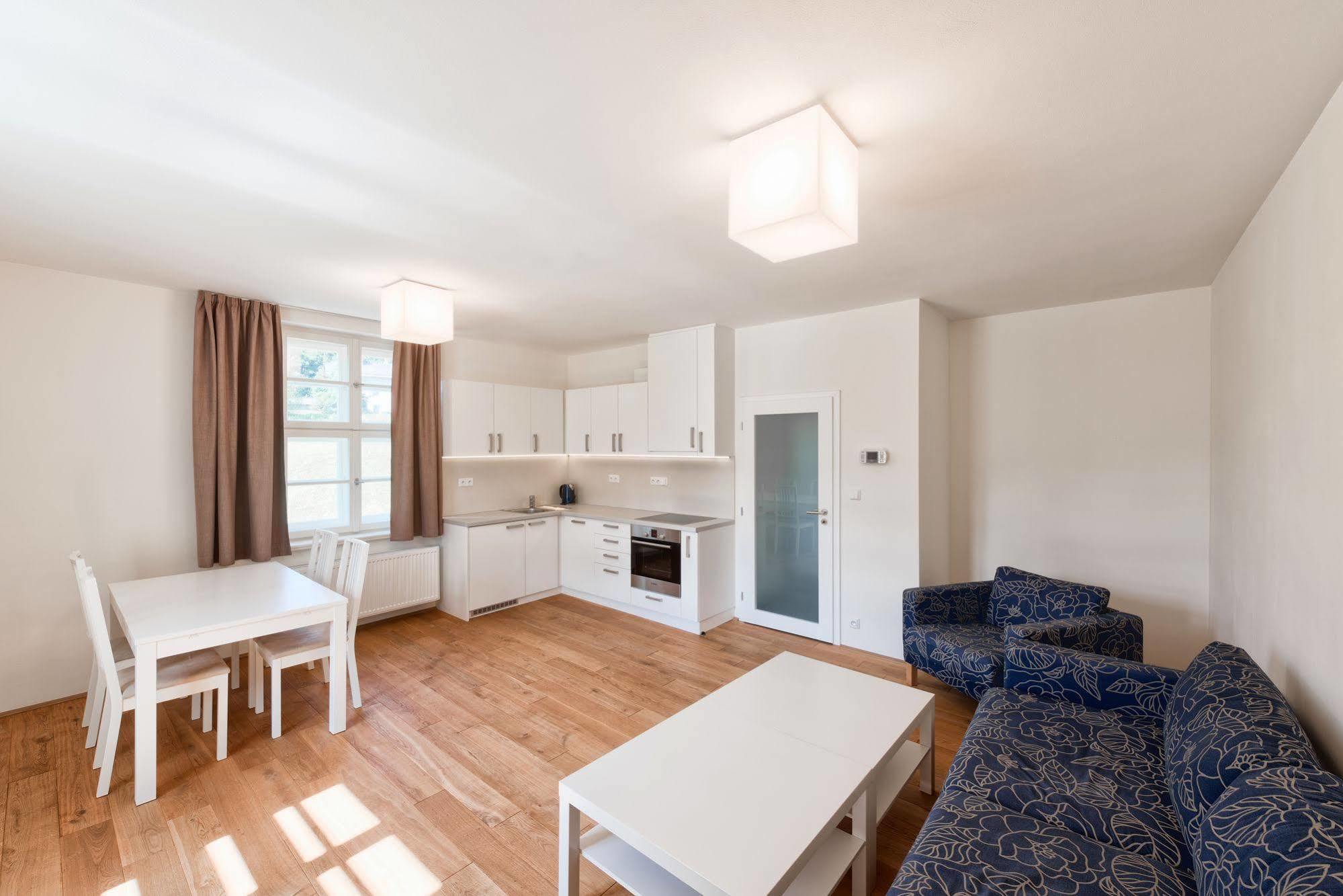 Theresian Apartment Ostružná Kültér fotó
